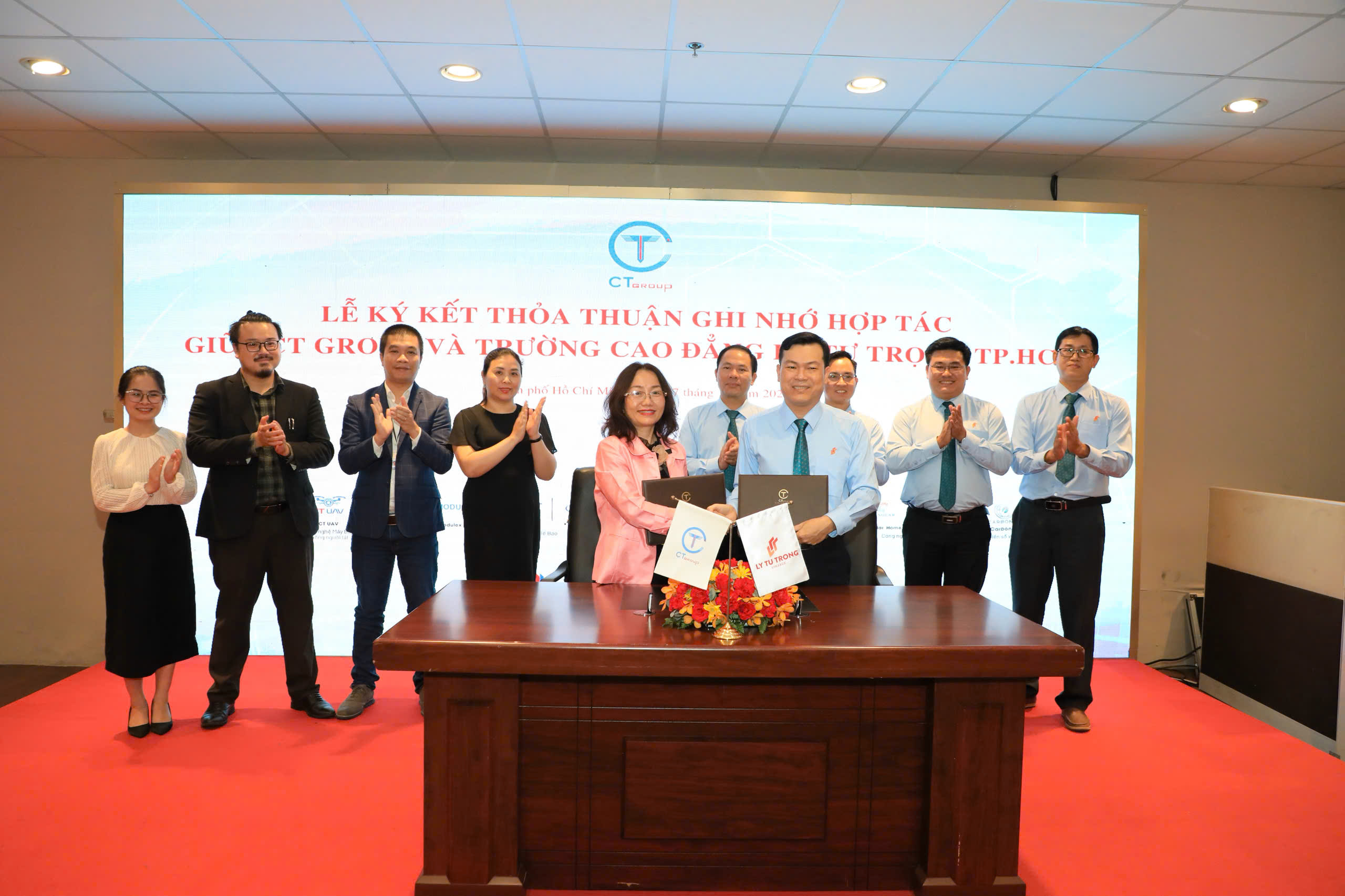 ký kết hợp tác CT Group