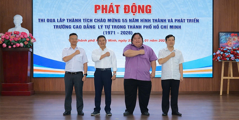 Phát động